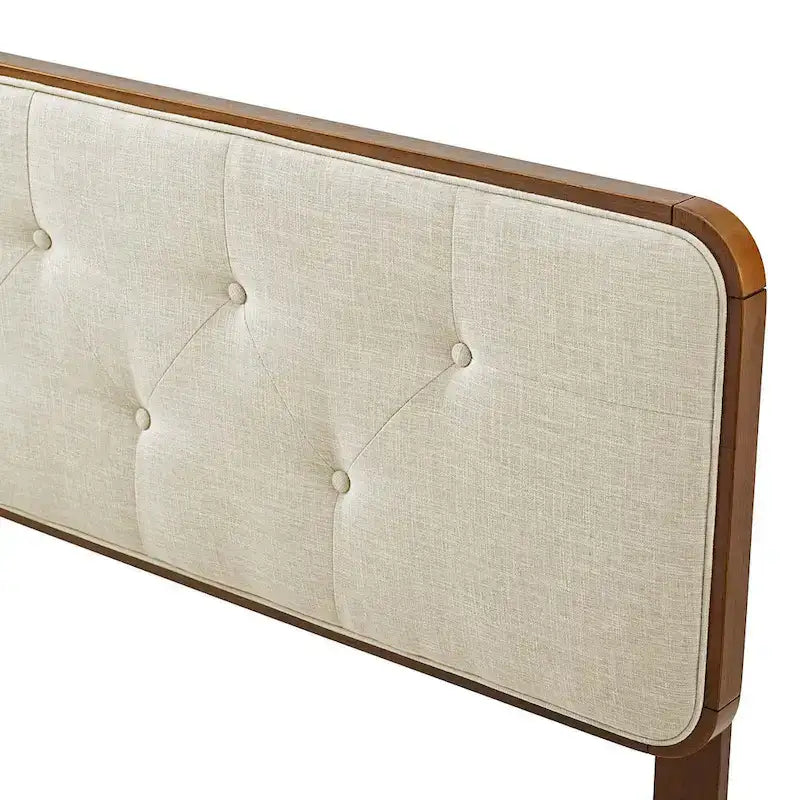 Tête de lit capitonnée en tissu beige traditionnel avec cadre en bois de noyer King size